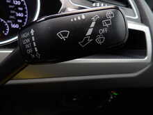 Volkswagen Touran TDI BlueMotion Tech SE Family - U10563