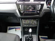 Volkswagen Touran TDI BlueMotion Tech SE Family - U10563