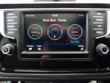 Volkswagen Touran TDI BlueMotion Tech SE Family - U10563