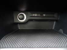 Volkswagen Touran TDI BlueMotion Tech SE Family - U10563
