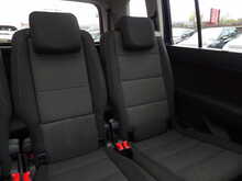 Volkswagen Touran TDI BlueMotion Tech SE Family - U10563