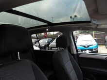 Volkswagen Touran TDI BlueMotion Tech SE Family - U10563