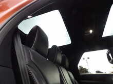 Land Rover Discovery SD V6 HSE Luxury - U10569