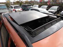 Land Rover Discovery SD V6 HSE Luxury - U10569