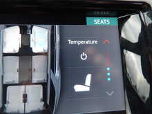 Land Rover Discovery SD V6 HSE Luxury - U10569