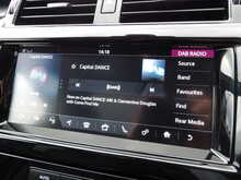 Land Rover Discovery SD V6 HSE Luxury - U10569