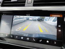 Land Rover Discovery SD V6 HSE Luxury - U10569