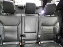 Land Rover Discovery SD V6 HSE Luxury - U10569
