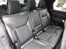 Land Rover Discovery SD V6 HSE Luxury - U10569