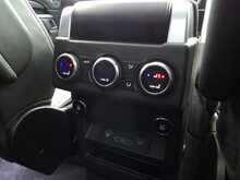 Land Rover Discovery SD V6 HSE Luxury - U10569