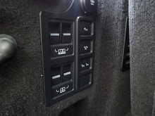 Land Rover Discovery SD V6 HSE Luxury - U10569