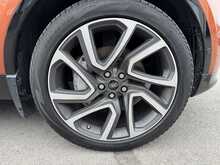 Land Rover Discovery SD V6 HSE Luxury - U10569