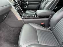 Land Rover Discovery SD V6 HSE Luxury - U10569