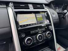 Land Rover Discovery SD V6 HSE Luxury - U10569