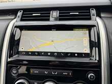 Land Rover Discovery SD V6 HSE Luxury - U10569