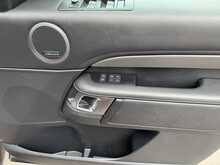 Land Rover Discovery SD V6 HSE Luxury - U10569