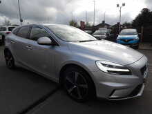 Volvo V40 D3 R-Design Edition - U10576