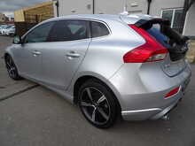 Volvo V40 D3 R-Design Edition - U10576