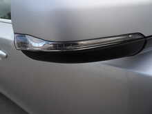 Volvo V40 D3 R-Design Edition - U10576