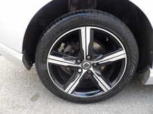 Volvo V40 D3 R-Design Edition - U10576