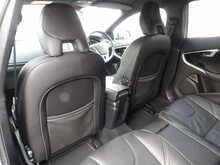 Volvo V40 D3 R-Design Edition - U10576