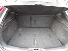 Volvo V40 D3 R-Design Edition - U10576