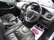 Volvo V40 D3 R-Design Edition - U10576