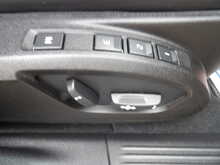 Volvo V40 D3 R-Design Edition - U10576