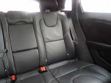 Volvo V40 D3 R-Design Edition - U10576