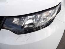 Land Rover Discovery SD4 S - U10591