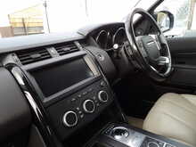 Land Rover Discovery SD4 S - U10591