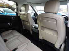 Land Rover Discovery SD4 S - U10591