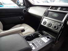 Land Rover Discovery SD4 S - U10591