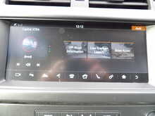 Land Rover Discovery SD4 S - U10591