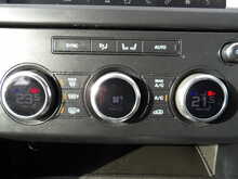 Land Rover Discovery SD4 S - U10591