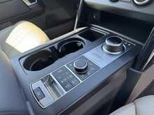 Land Rover Discovery SD4 S - U10591