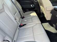 Land Rover Discovery SD4 S - U10591