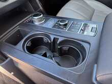 Land Rover Discovery SD4 S - U10591