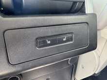 Land Rover Discovery SD4 S - U10591