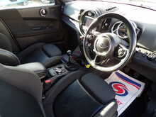 MINI Countryman Cooper - U10598