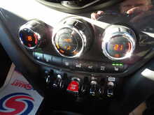 MINI Countryman Cooper - U10598