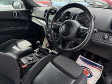 MINI Countryman Cooper - U10598