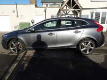 Volvo V40 D2 R-Design Nav - U10600