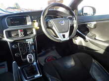 Volvo V40 D2 R-Design Nav - U10600