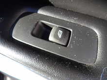 Volvo V40 D2 R-Design Nav - U10600