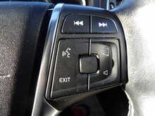 Volvo V40 D2 R-Design Nav - U10600