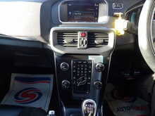 Volvo V40 D2 R-Design Nav - U10600