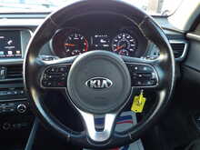 Kia Optima CRDi 3 - U10606