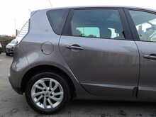 Renault Scenic VVT Limited - U10608