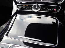 Mercedes-Benz E Class E200d AMG Line - U10610